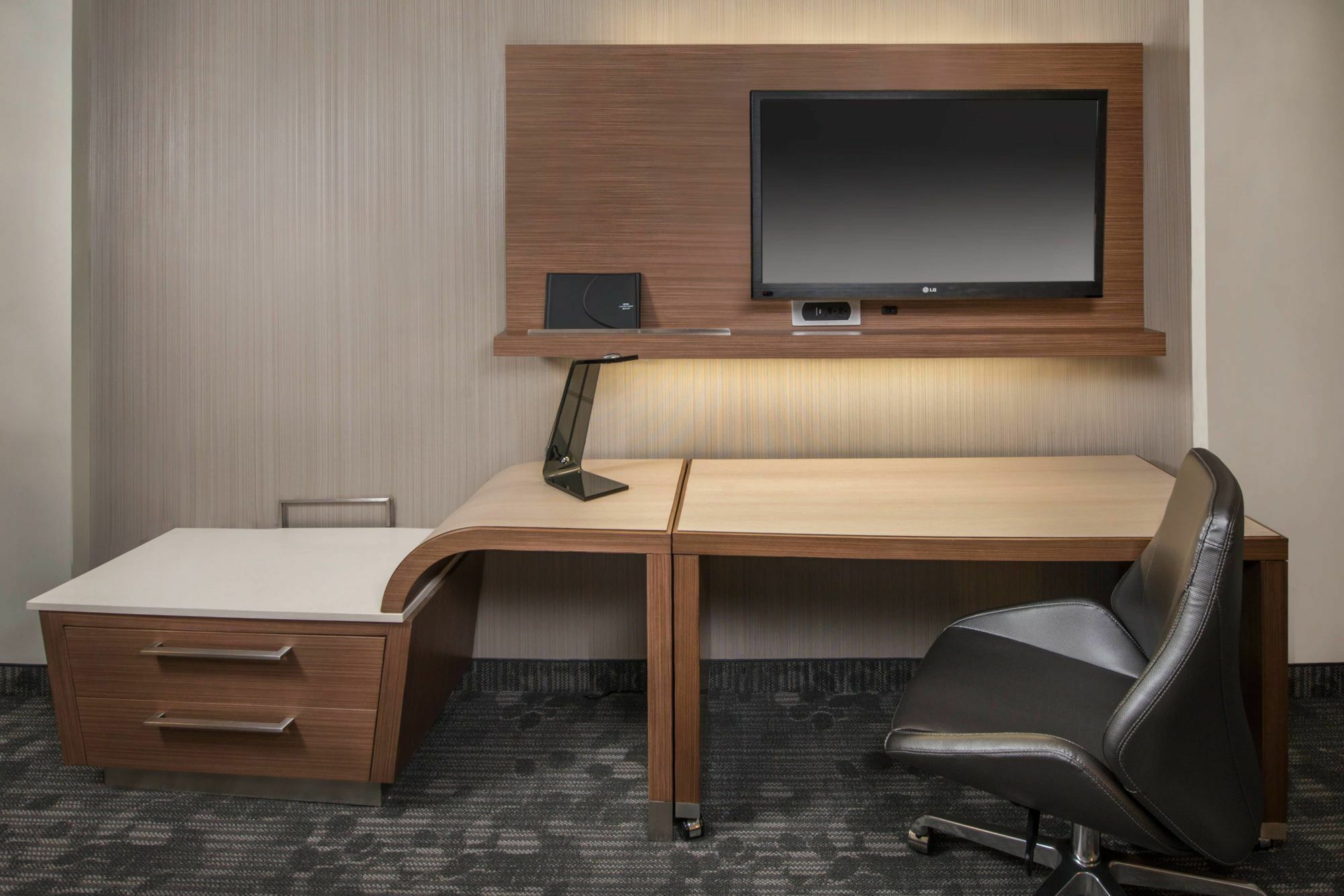 Courtyard By Marriott Wayne Fairfield Ξενοδοχείο Εξωτερικό φωτογραφία